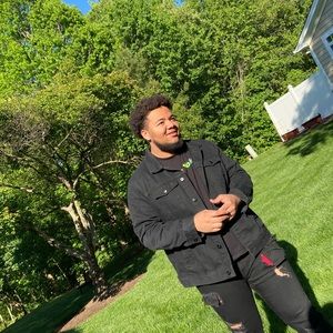 Meet your Posher, Jeremiah